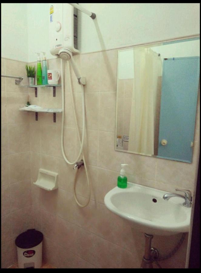 Hotel House 1 For 6 Paxs Whole House Not Share Hat Yai Exterior foto